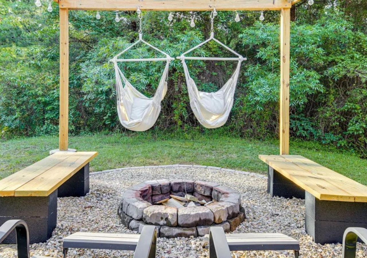 Fabulous Pet-Friendly, Family Cabin With Outdoor Kitchen, Hot Tub, Sauna, Fireplace, Theater Room, Arcade, Pool Table, And Fire Pit Within Minuties Of Dollywood เซอเวียร์วีล ภายนอก รูปภาพ