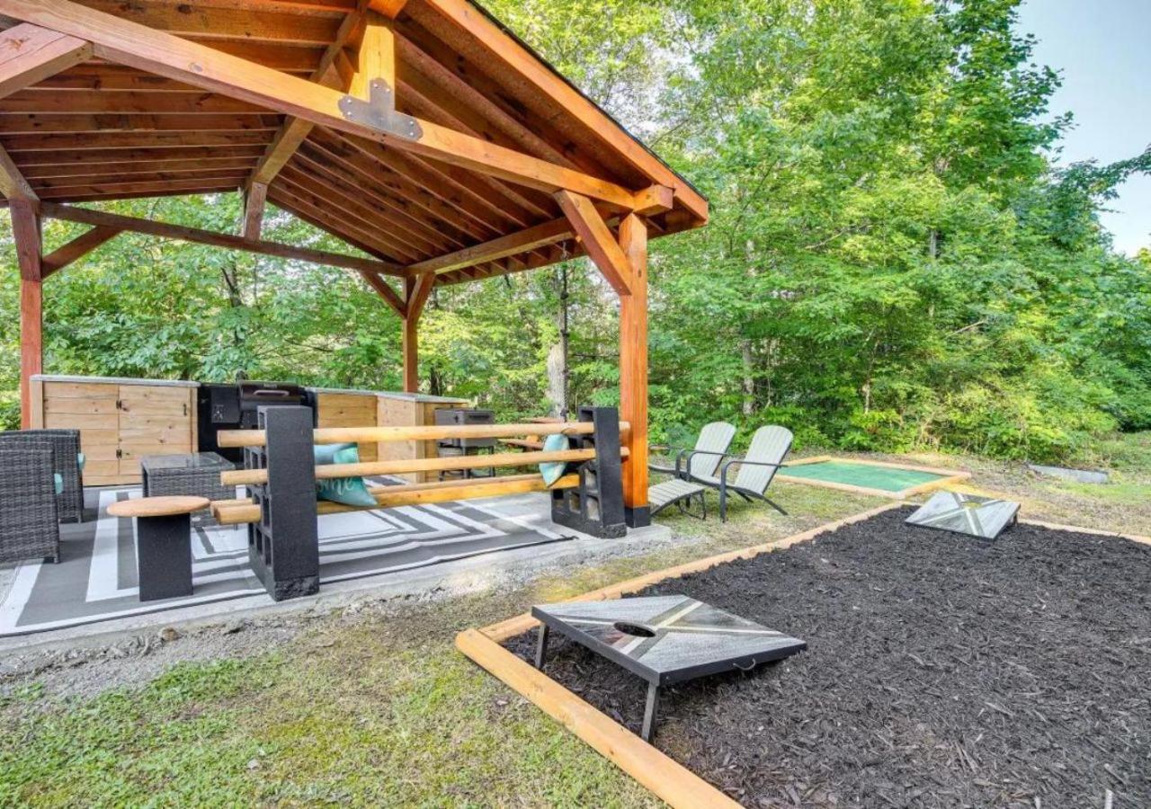 Fabulous Pet-Friendly, Family Cabin With Outdoor Kitchen, Hot Tub, Sauna, Fireplace, Theater Room, Arcade, Pool Table, And Fire Pit Within Minuties Of Dollywood เซอเวียร์วีล ภายนอก รูปภาพ