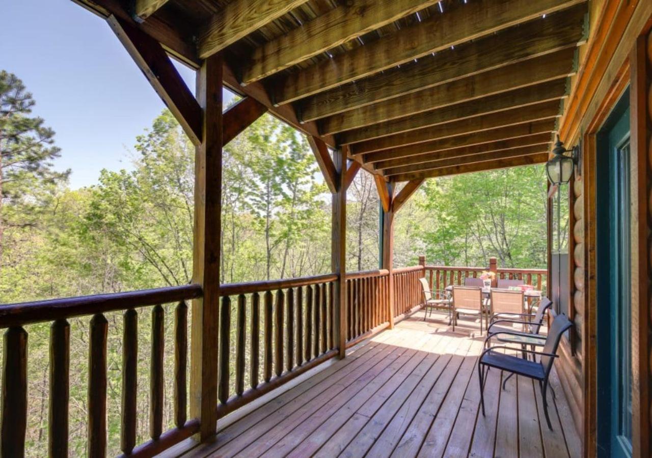 Fabulous Pet-Friendly, Family Cabin With Outdoor Kitchen, Hot Tub, Sauna, Fireplace, Theater Room, Arcade, Pool Table, And Fire Pit Within Minuties Of Dollywood เซอเวียร์วีล ภายนอก รูปภาพ