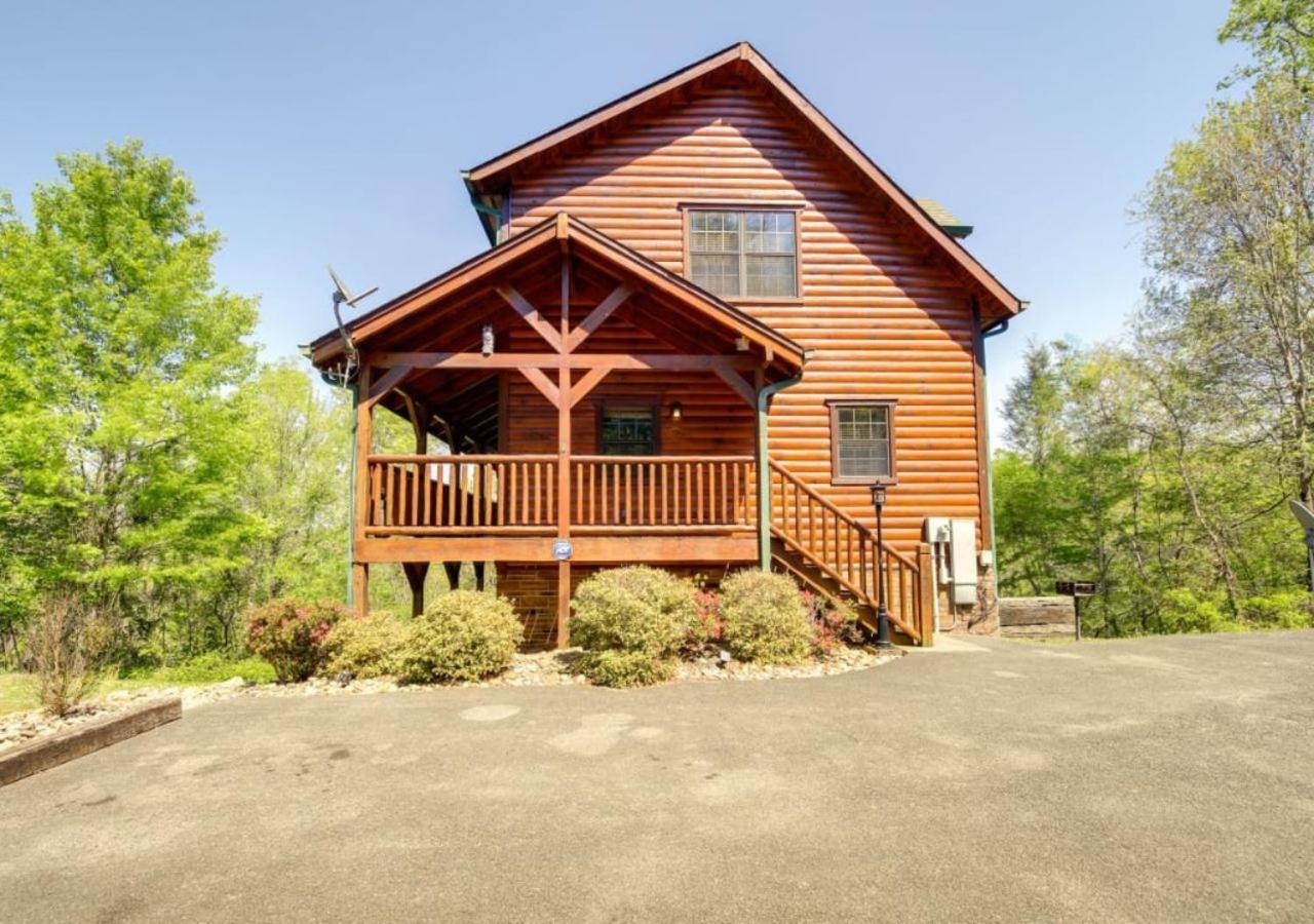 Fabulous Pet-Friendly, Family Cabin With Outdoor Kitchen, Hot Tub, Sauna, Fireplace, Theater Room, Arcade, Pool Table, And Fire Pit Within Minuties Of Dollywood เซอเวียร์วีล ภายนอก รูปภาพ