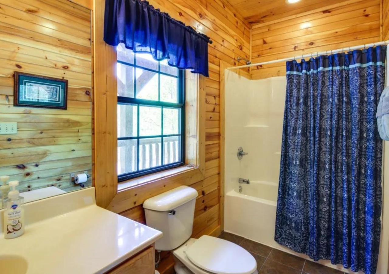 Fabulous Pet-Friendly, Family Cabin With Outdoor Kitchen, Hot Tub, Sauna, Fireplace, Theater Room, Arcade, Pool Table, And Fire Pit Within Minuties Of Dollywood เซอเวียร์วีล ภายนอก รูปภาพ